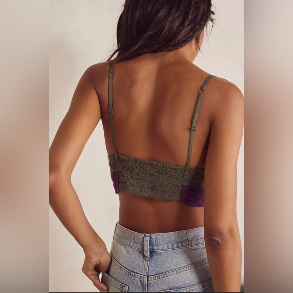 NEW FREE PEOPLE- Bralette crotchet bralette v neck top in Size Small - Picture 2 of 8